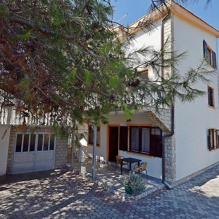Apartments Miljenka Vodice Eksteriør bilde