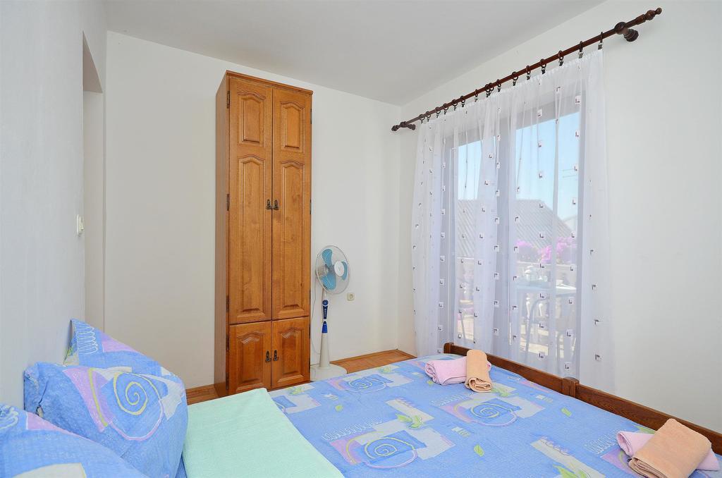 Apartments Miljenka Vodice Eksteriør bilde