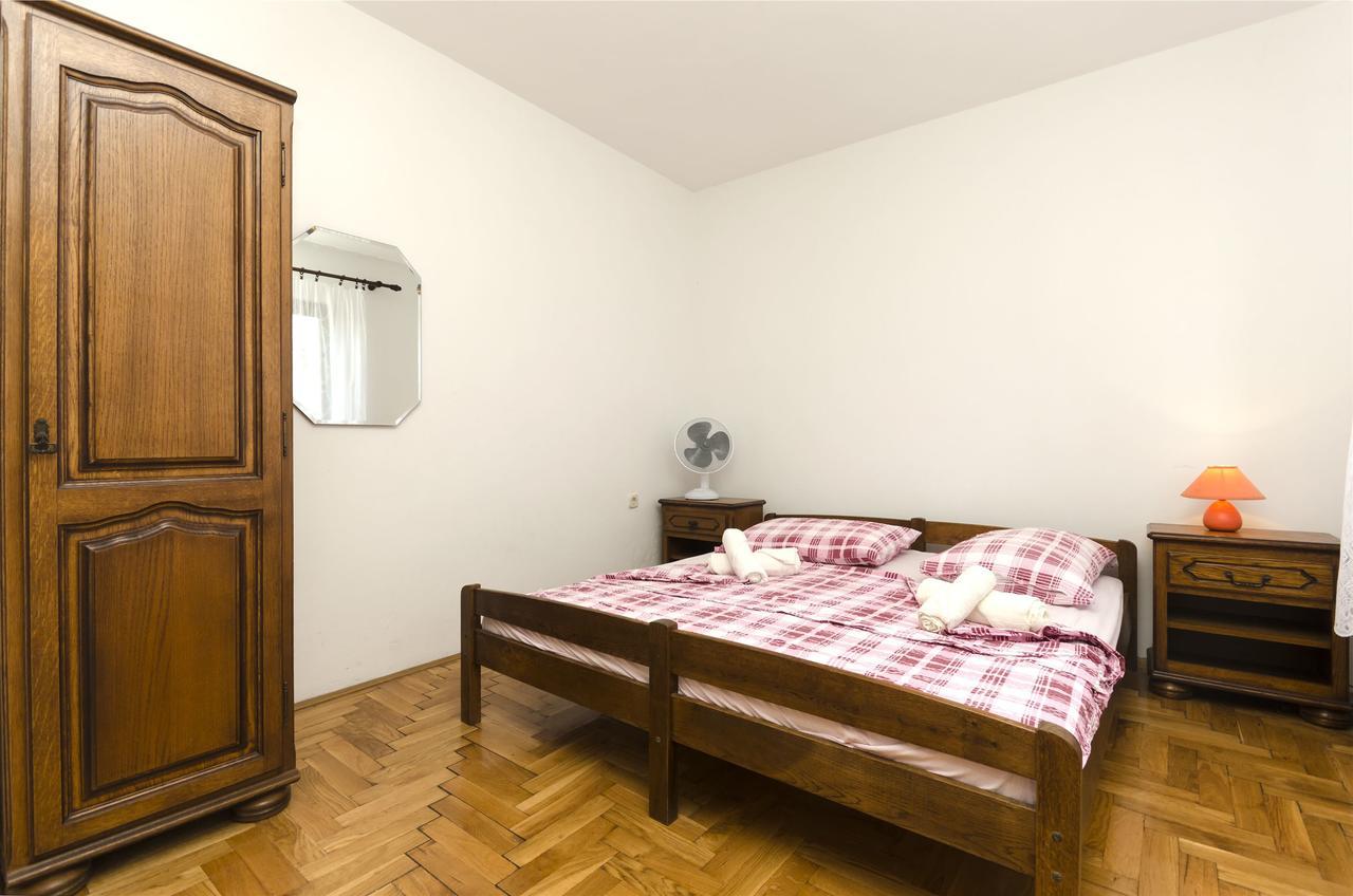 Apartments Miljenka Vodice Eksteriør bilde