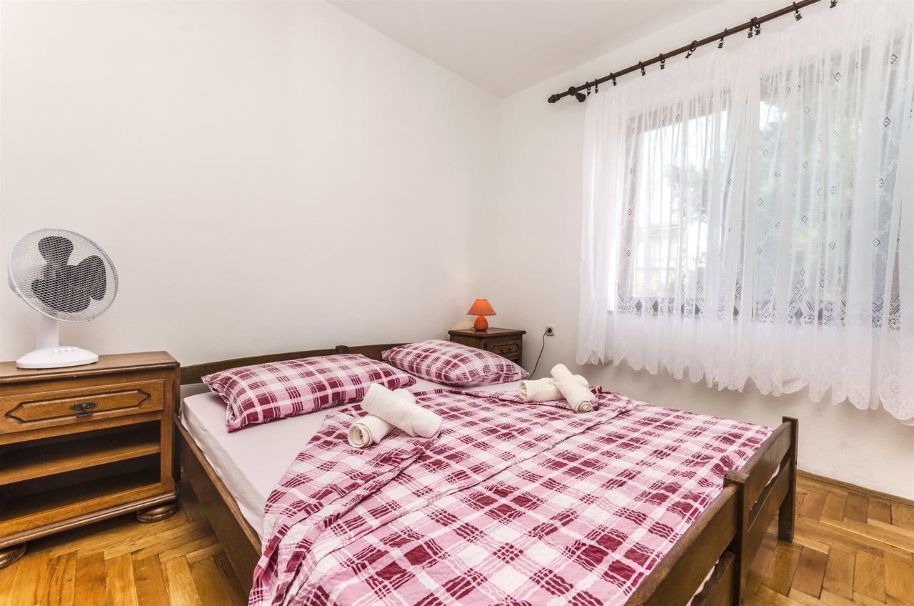 Apartments Miljenka Vodice Eksteriør bilde